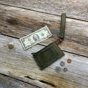 Women’s cork fabric card wallet || wristlet wallet || olive green